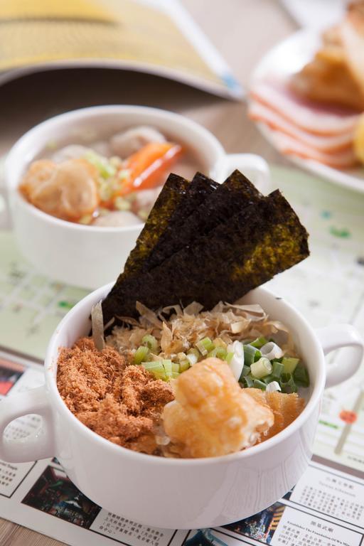 Cambridge Tainan Hotel Екстер'єр фото